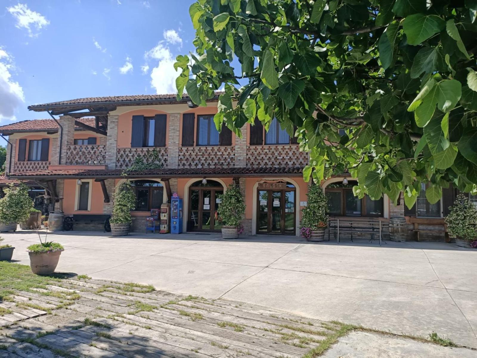 Agriturismo Vecchio Torchio カネッリ エクステリア 写真